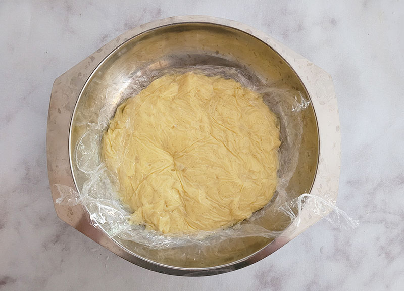 Crème pâtissière filmée au contact