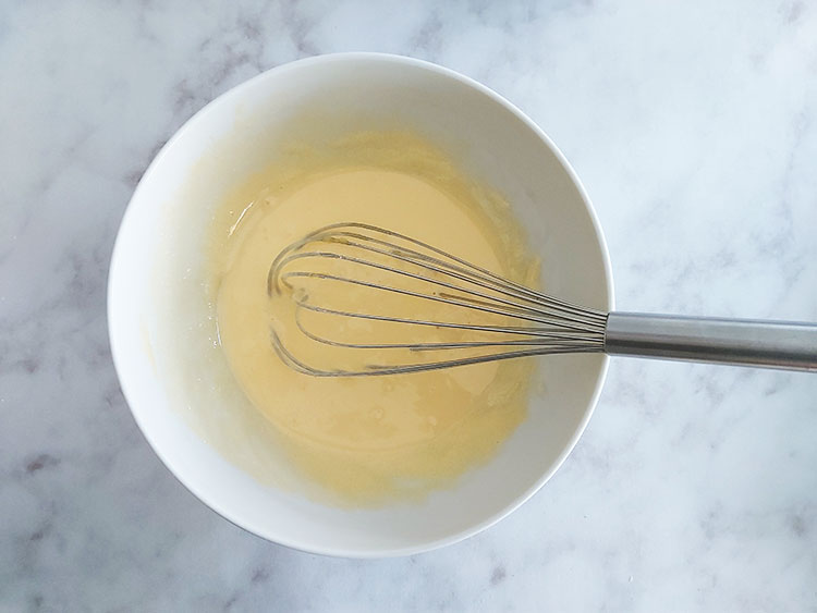 Jaunes et sucre blanchis