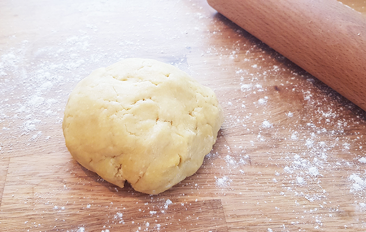 Boule de pâte brisée