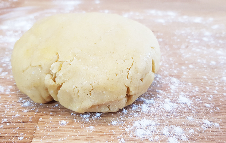Boule de pâte sablée