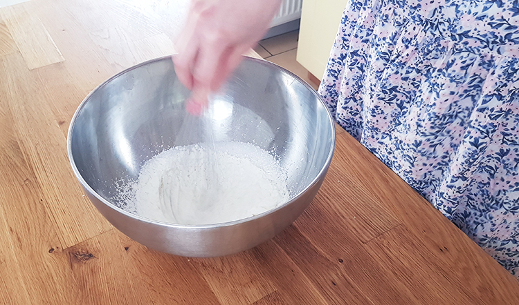 Mélange de fécule de maïs et sucre