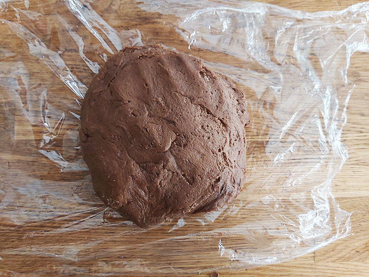 Boule de pâte sucrée au cacao