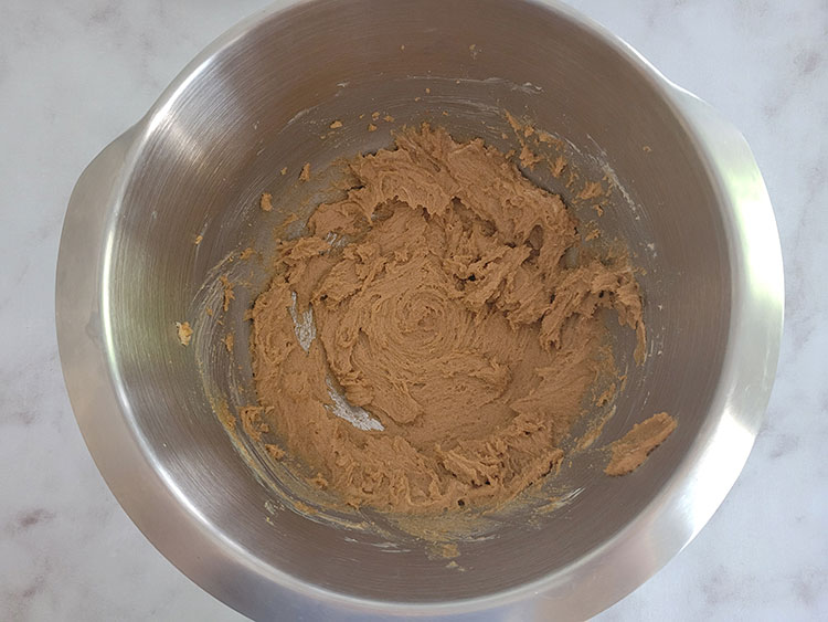 Crémage des sucres avec le beurre