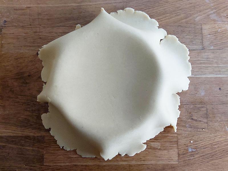 Pâte brisée sur cercle à entremets