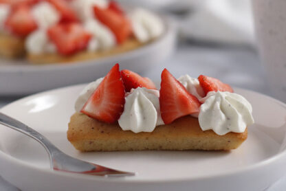 Financiers fraises et chantilly tonka