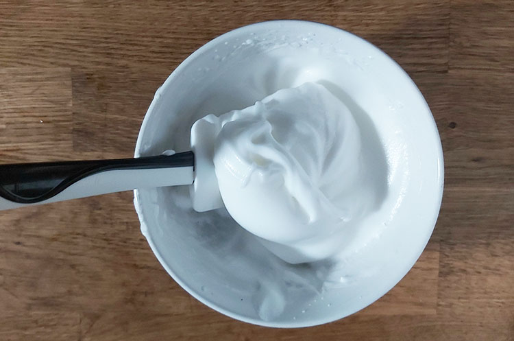 Blancs montés en neige