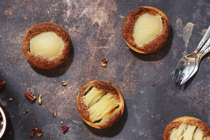 Tartelettes à la poire et à la noix de pécan