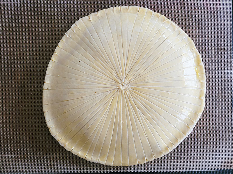 Galette des rois pommes et noisettes crue