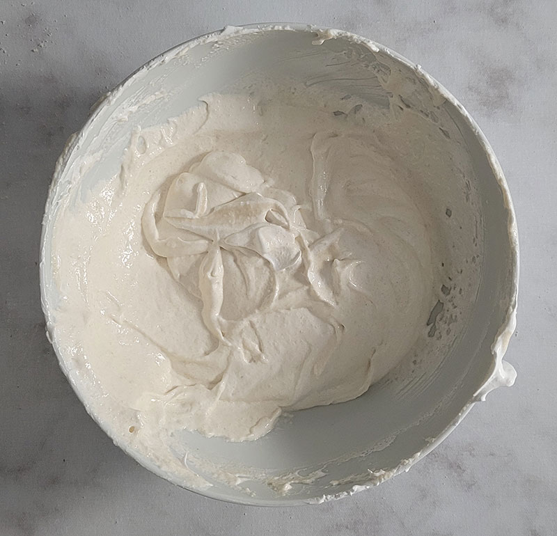 Pâte à macarons après macaronnage