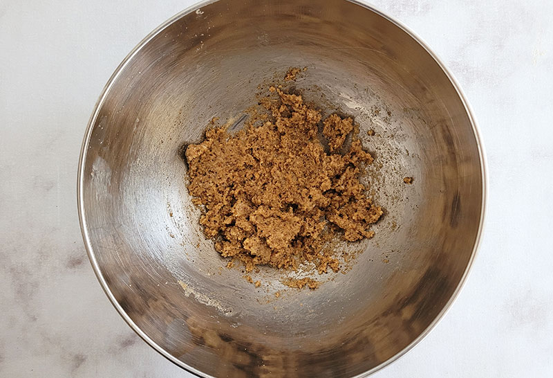 Ajout de la poudre de noisettes