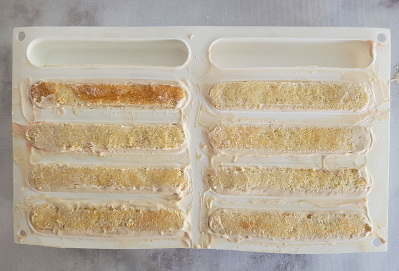 Fingers amande et fraises montés