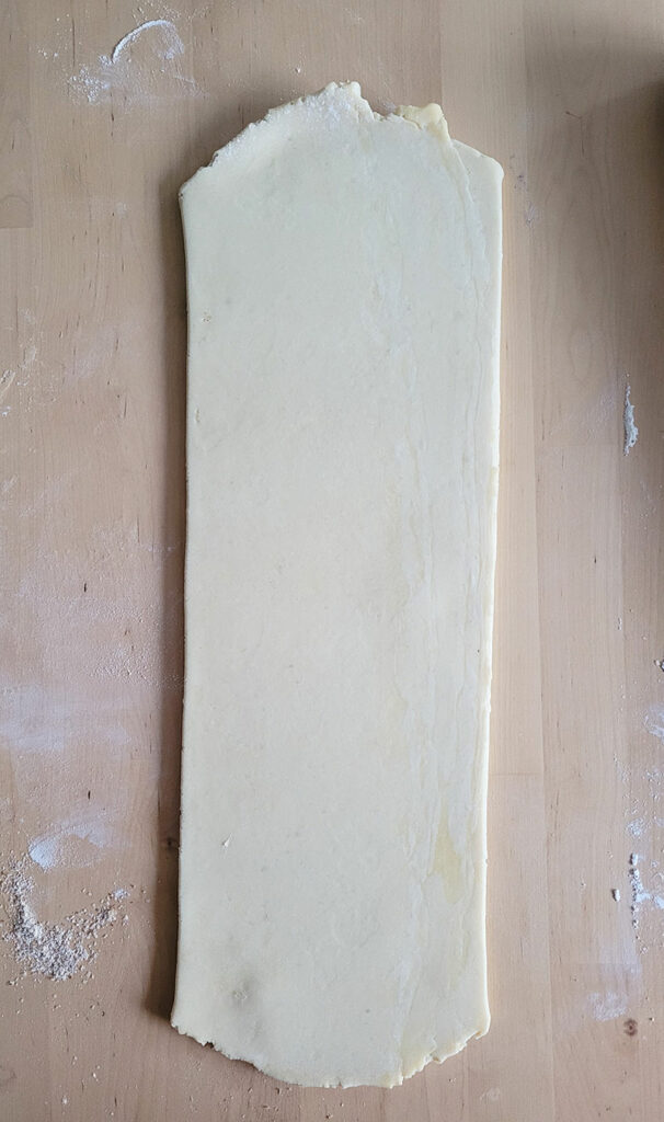 Pâte feuilletée inversée étalée