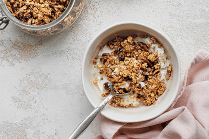 Granola à la banane et aux noix de pécan